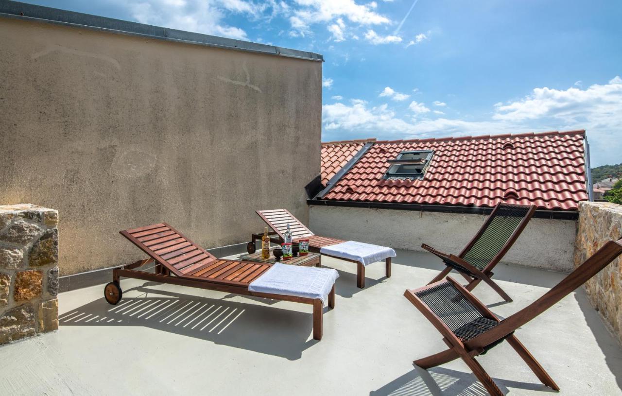 Stone House Knez Appartement Vrbnik Buitenkant foto